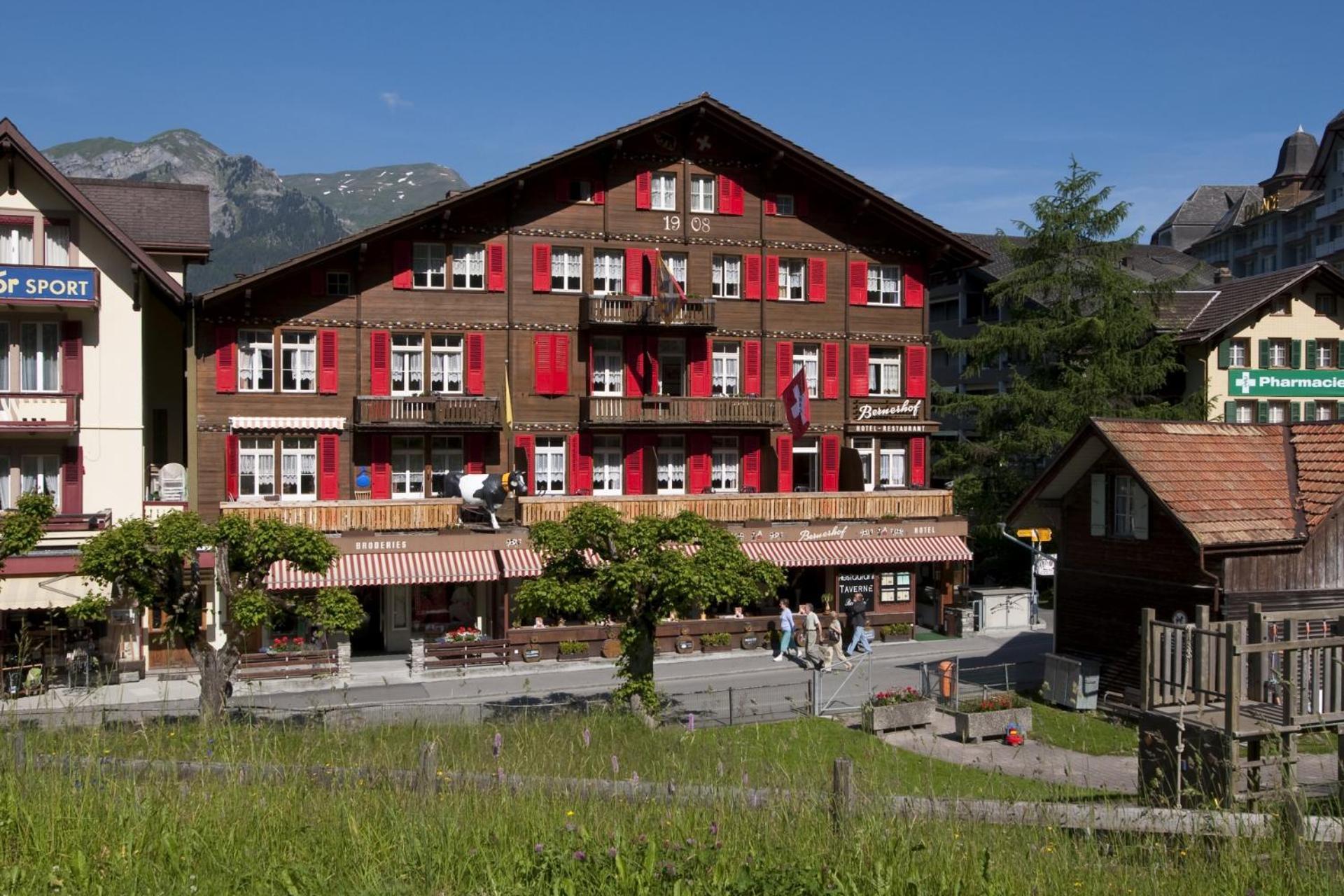 Swiss Lodge Hotel Bernerhof Wengen Exterior photo